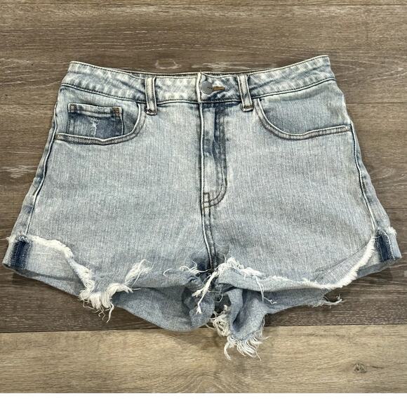 TGLA Women's Light wash Shorts Size 25 - Picture 1 of 3